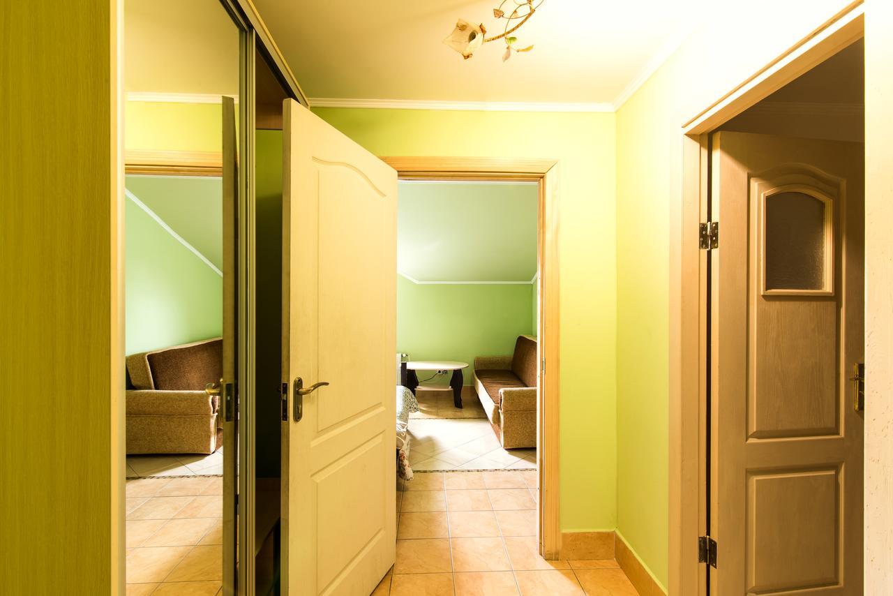 Inter Hotel Ternopil Kültér fotó