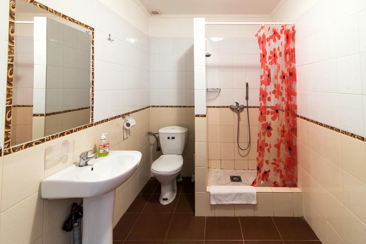 Inter Hotel Ternopil Kültér fotó