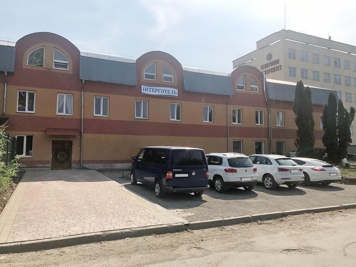 Inter Hotel Ternopil Kültér fotó