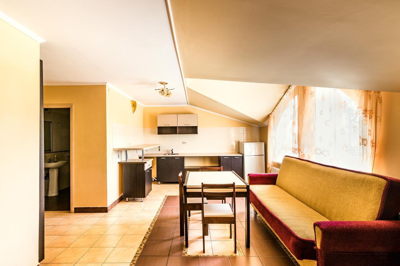 Inter Hotel Ternopil Kültér fotó