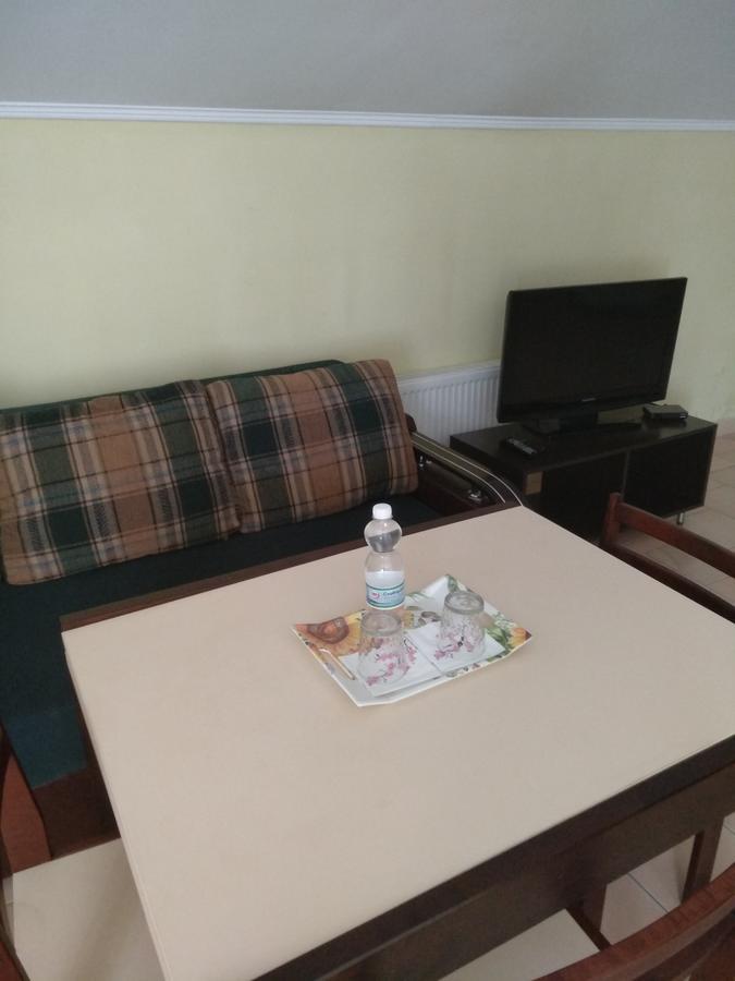 Inter Hotel Ternopil Kültér fotó